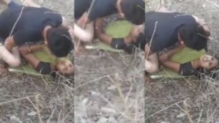 Gadis Ini Makin Bergairah Saat Bercinta Di Alam Terbuka, Sementara Teman-temannya Menyaksikan Dengan Penuh Hasrat.