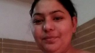 Video Telanjang Panas Tanteku India Yang Menggoda