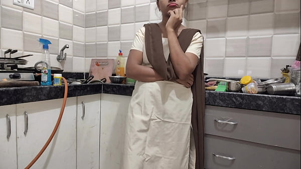 डेसी लड़की कॉलेज से घर आते ही अपने सौतेले भाई की लंड पर बैठ गई, मस्त हिंदी आवाज़ में चुदाई की रिकॉर्डिंग