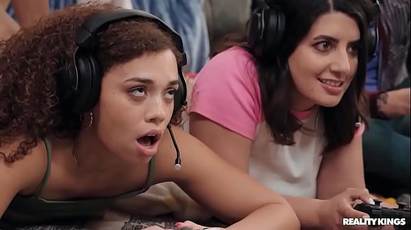 Mode Co-op Ngentot Buat Cewek Gamer / Raja Realitas