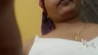 Bikin Makin Greget, Video Selfie Aunty Bhopal Pamer Tubuh Tanpa Busana Bikin Ngilu.