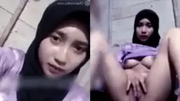 Dedek Hijab Colmek Ome Tv, Colmek Sambil Crot Crot Di Depan Layar
