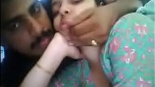 Pasangan Muda Ngewe Di Depan Kamera, Video Bokep India Bikin Mesum.