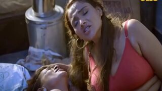 Tonton Video Seru Sasur Dan Bahu Dari Web Series Dewasa Yang Bikin Makin Panas.