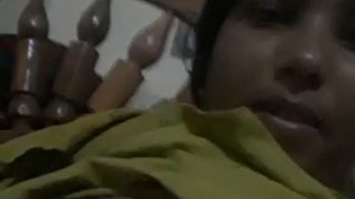 Video Mms Istri Telugu Pamer Tetek Di Kamar – Tontonan Telanjang Dari Andhra