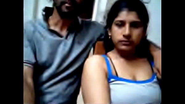 Desi Pasangan Suami Istri Doyan Pamerin Alat Vital Di Depan Kamera Web