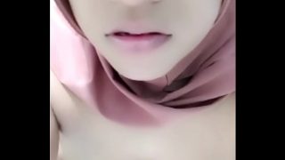 Vc-an Sama Selingkuhan, Suami Lagi Kosong, Makin Nikmatin Momen Mesum.