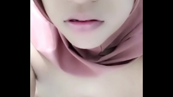 Vc-an Sama Selingkuhan, Suami Lagi Kosong, Makin Nikmatin Momen Mesum.