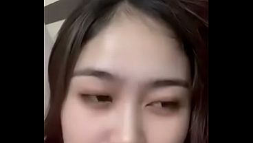 Cewek Indonesia Live, Goyang Sambil Buka-bukaan Bikin Makin Panas