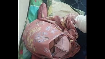 Tante Riani Nyepong Kontol Sampe Nikmat Banget, Bikin Makin Pengen.