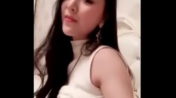 Indonesia Cewek Lagi Mainin Memek Sendiri Sampe Basah Kuyup
