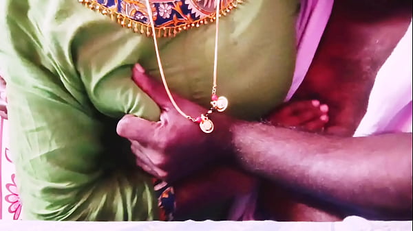Bokep Istri Desi Selingkuh, Ngomong Kotor Ala Telugu, Bikin Makin Panas.