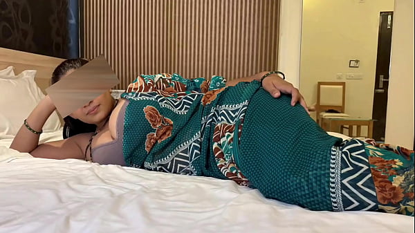 Sasur Ji Menggoda Bahu Yang Baru Menikah, Lalu Ngewe Dia Keras-keras Pakai Audio Hindi