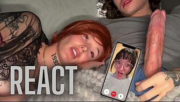Ibu Tiri Telpon Bibi Tiri Pake Video Call Sambil Mojok, Mau Ngomongin Anak Tiri Yang Lagi Colmek.