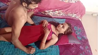 Ibu Rumah Tangga India Paling Hot, Dada Montok, Ngewe Kotor Sama Suami, Suara Desah Desi Full Hindi Bikin Makin Basah
