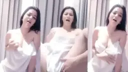 Rosalinda Colmek Sambil Ngerang, Desahannya Bikin Makin Pengen, Ahhh