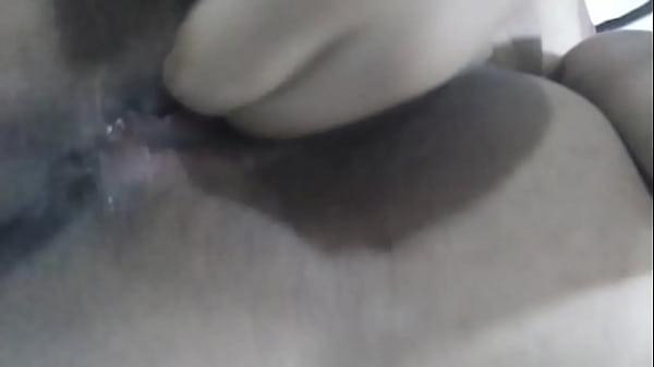 Arab Mom Berjilbab Tembak Mani Basah Di Webcam Live, Memek Ngeces Panas Sambil Ngocok