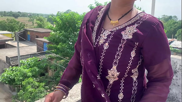 Bhojpuri Desi Bhabhi Ne Apni Chut Aur Badan Ka Mazaa Puri Tarah Se Diya Hindi Audio