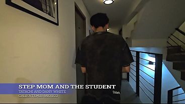 Ibu Tiri Lagi Ngajarin Muridnya, Sampe Basah Kuyup.
