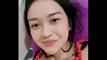 Cewek Perawan Indonesia Lagi Live Ig, Keliatan Polos Tapi Bikin Greget.