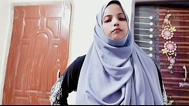 Desi Hijab Tiri Horny Ngentot Sama Anak Tiri Di Kamar, Crot Di Mana-mana