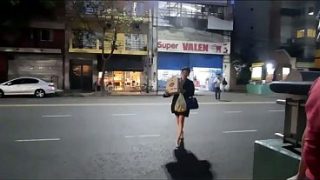 Di Tengah Pandemi Dan Heboh Rock And Roll, Pas Karantina Ketat, Nyokap Temenku Pergi Ke Supermarket Dan Nelanjakin Dua Jenis Siapa Aja