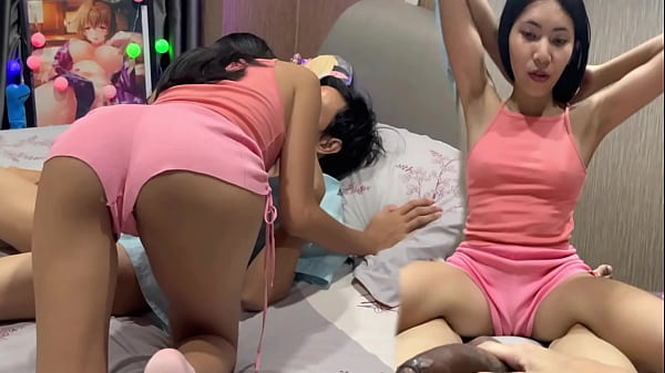 Ibu Tiri Panas Puasin Nafsu Gue, Dia Juga Biarin Gue Rekam Semua Itu!!