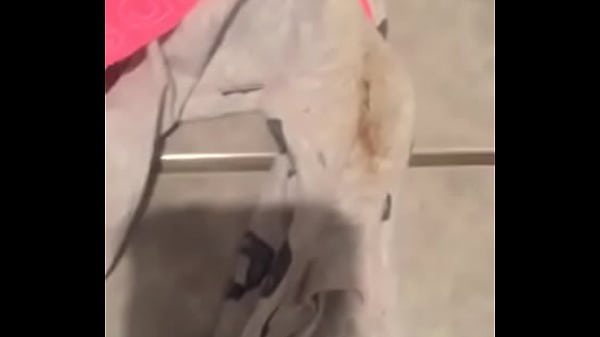 Pengen Ngerasain Sensasi Panasnya Desi Yang Bikin Merem Melek.