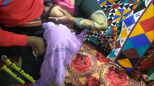 Desi Indian Bhabhi Digebek Kekasih Di Kamar Tidur, Suara Hindi Jelas Bikin Makin Panas.