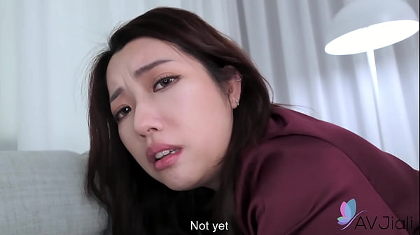 Cici Si Ibu Rumah Tangga Seksi Dengan Toket Gede Mainin Kontol Keras.