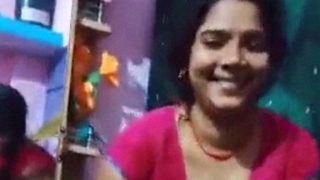 Cewek India Buka Saree, Pamer Memek Bugil