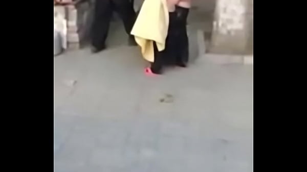 Wanita China Bikin Kamu Ngilu, Goyangannya Bikin Susah Move On