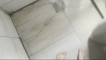 Gue Nemuin Dildo Di Kamar Mama Tiri Arab Gue, Trus Gue Kasih Dia Nyobain Kontol Asli.