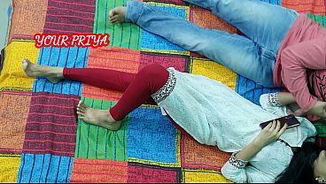 Anak Tiri Cewek Seksi Pertama Kali Ngewe Sama Kakak Tiri, Video Amatir Rumahan Pake Audio Hindi